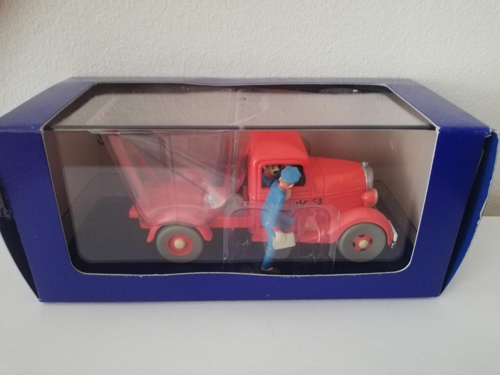 Voiture Tintin 1/43, Tintin