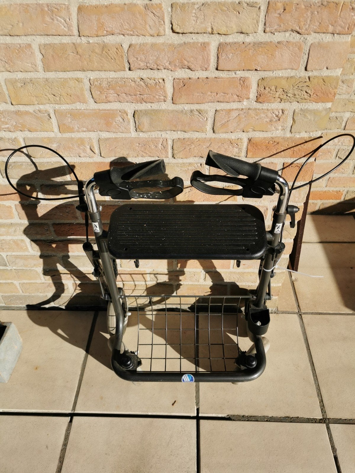 Rollator, Ophalen