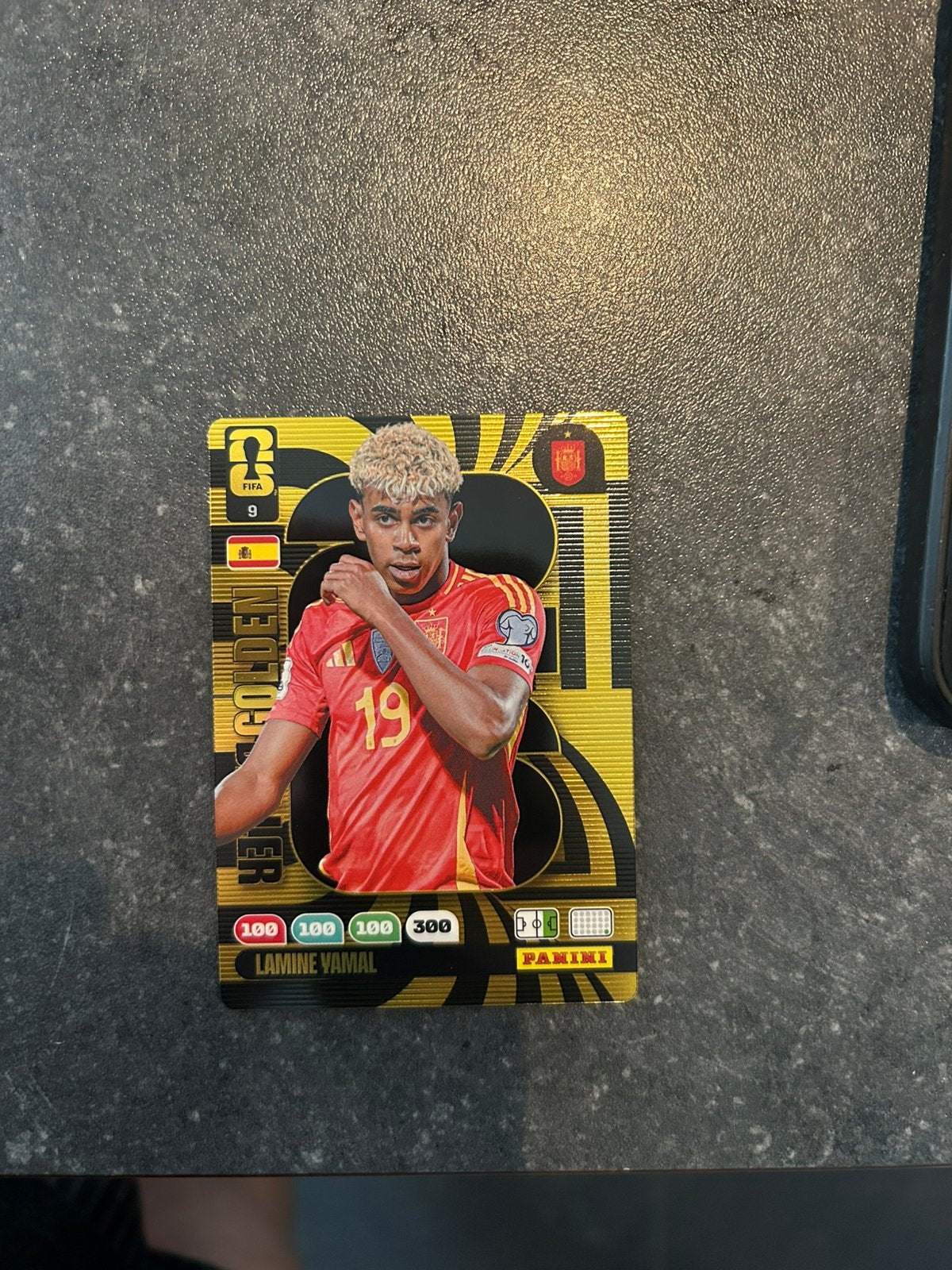 Paninin Coupe Monde FIFA 2026 Adrenaline Gold 9 Lamine Yamal, Enlèvement ou Envoi, Neuf, Image
