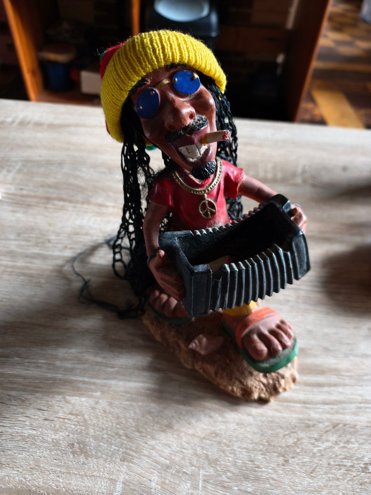 Statue de Rasta., Maison & Meubles, Pierre/céramique, Avec socle, Enlèvement, Utilisé