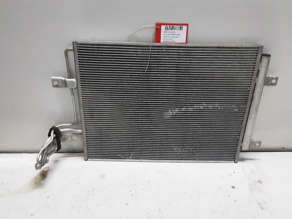 RADIATEUR CLIMATISATION Mazda 3 Sport (BP) (01-2018/-), Hitdorfer Straße 73
51371  Leverkusen, DE, Mazda, Utilisé, Info@mazda.de