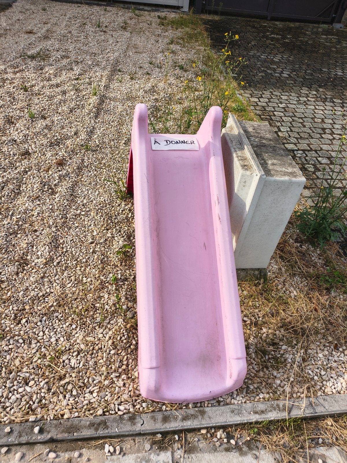 Gratuit toboggan enfant, Enfants & Bébés, Jouets | Extérieur | Aires de jeux, Enlèvement, Toboggan