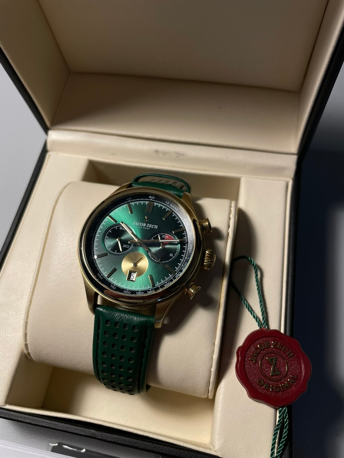 Jacob Zech Le Mans Z5.1545.003, Bijoux, Sacs & Beauté, Montres | Hommes, Enlèvement ou Envoi, Comme neuf, Montre-bracelet