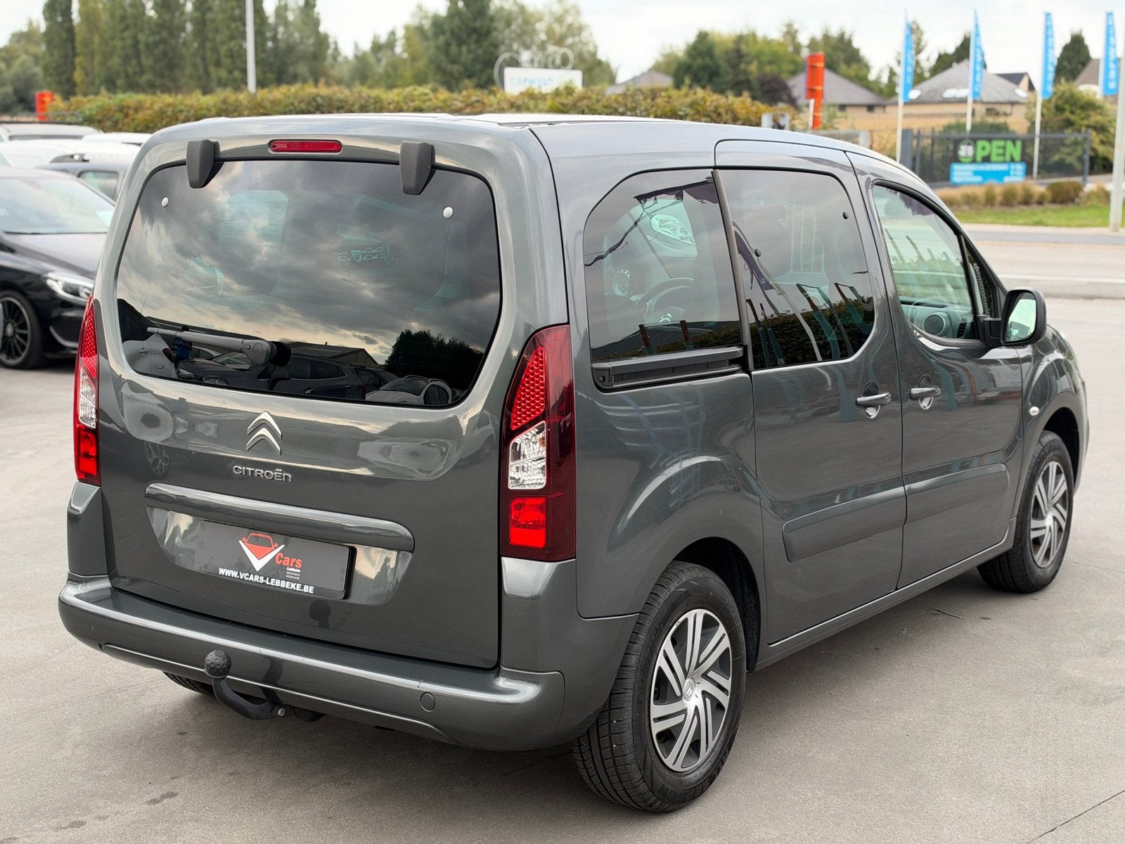 Citroen berlingo 1.6 benzine 1ste eig. navi airco+ keuring, Auto's, Euro 6, Handgeschakeld, Achteruitrijcamera, Berlingo