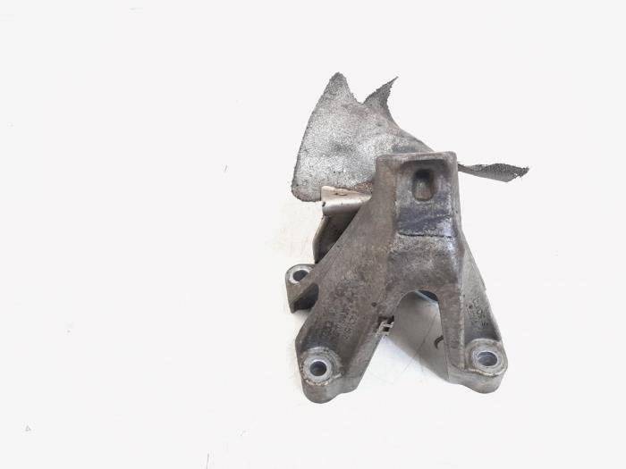 Motorsteun van een Audi A4, Gebruikt, -, -, -