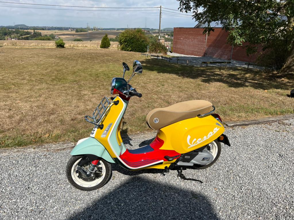 Vespa 125 Wotherspoon gelimiteerde editie, Overige modellen, Ophalen of Verzenden, Benzine, Klasse B (45 km/u)