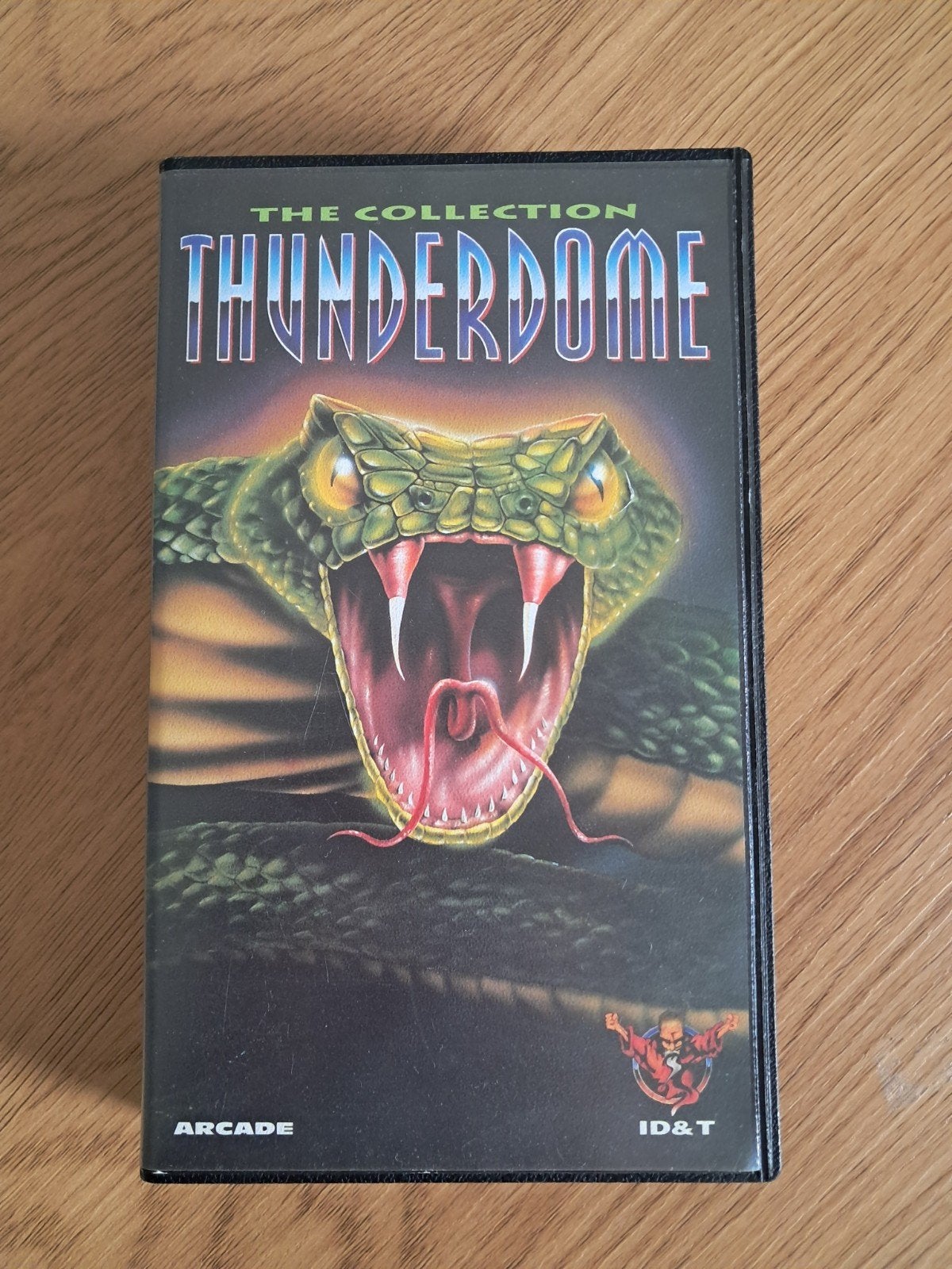 Thunderdome The Collection vhs 1994 Hardcore ID&T, Cd's en Dvd's, VHS | Documentaire, Tv en Muziek, Ophalen of Verzenden, VHS