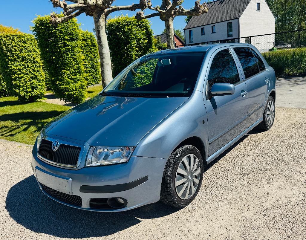 MOOIE SKODA FABIA 1.2 BENZINE AIRCO GEKEURD, Auto's, Skoda, Voorwielaandrijving, Stof, 1198 cc, Bedrijf