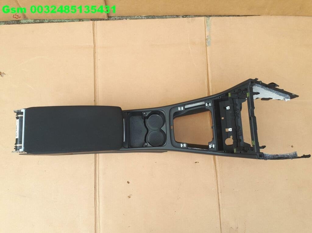 middenconsole passat cc armleuning passat cc, Auto-onderdelen, Gebruikt, Volkswagen, Volkswagen AG, Vw@volkswagen.de