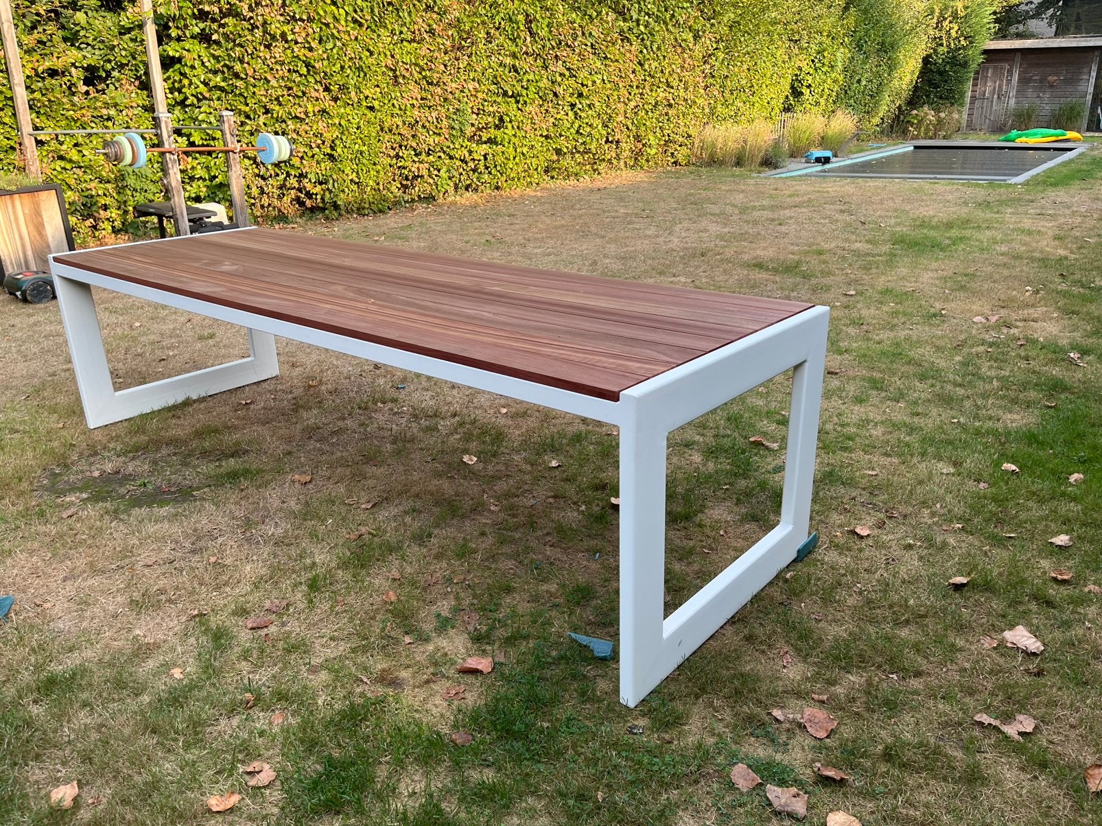 Tuintafel, Ophalen, Nieuw