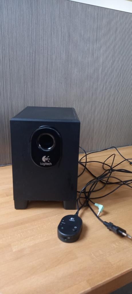 Logitech Speaker System Z313, Ophalen of Verzenden, Zo goed als nieuw, Logitech