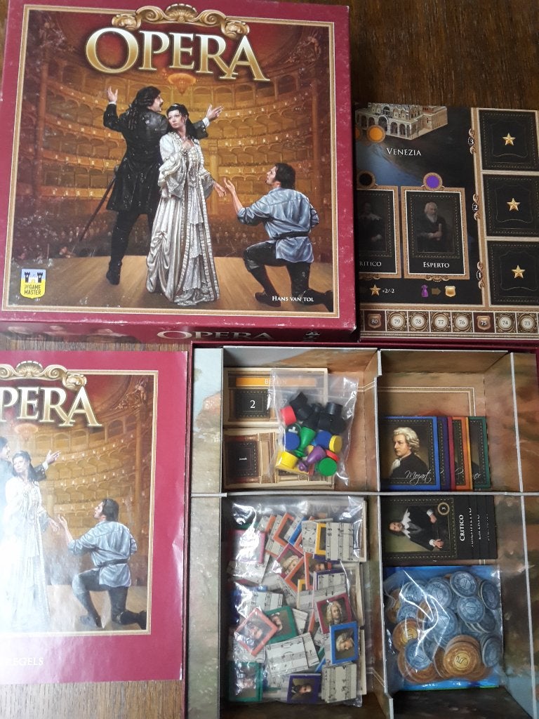Nieuw spel Opera, 2-4 spelers, 12+, + 1 gratis promo, Ophalen of Verzenden, Zo goed als nieuw, The Game Master