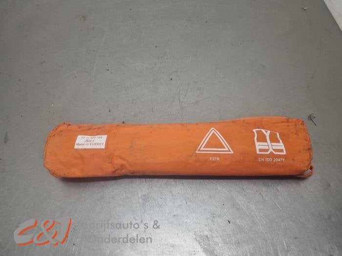 Triangle de présignalisation d'un Renault Master, Autos : Pièces & Accessoires, Autres pièces automobiles, Renault, -, 3 mois de garantie