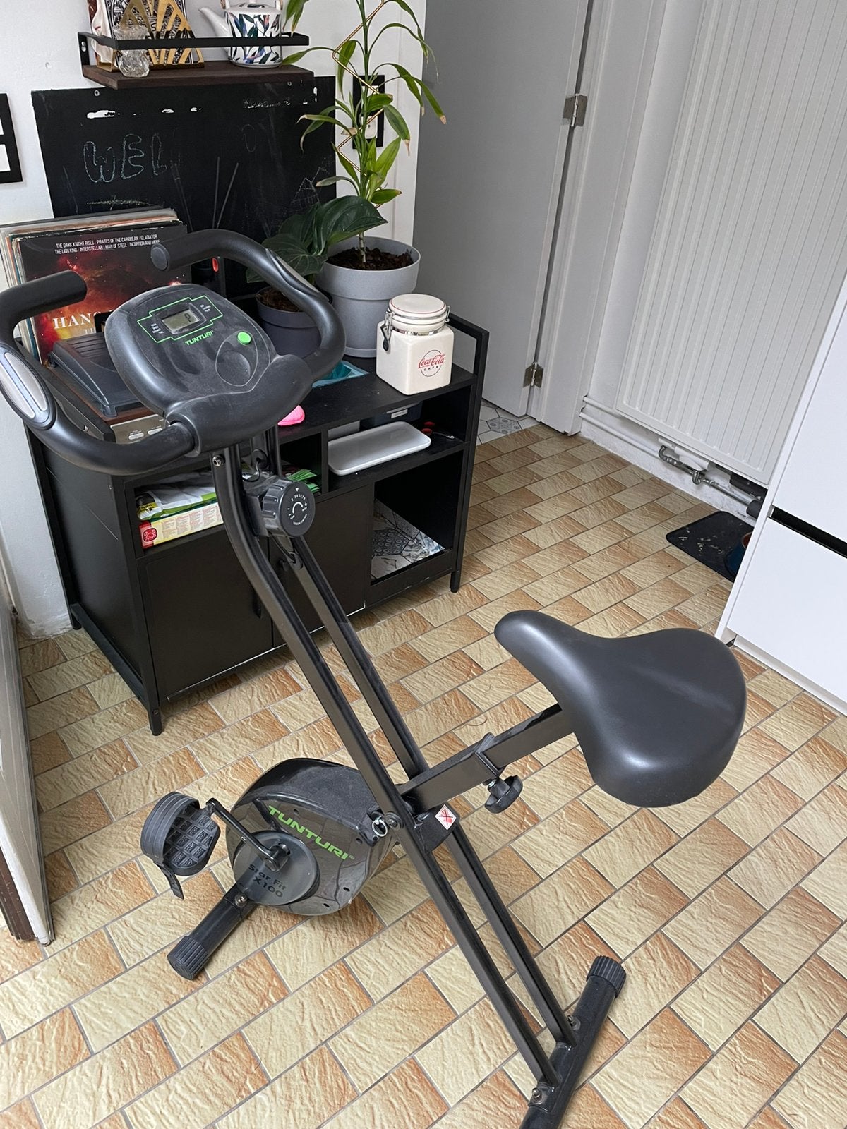 Hometrainer, Sport en Fitness, Fitnessapparatuur, Ophalen, Zo goed als nieuw, Hometrainer