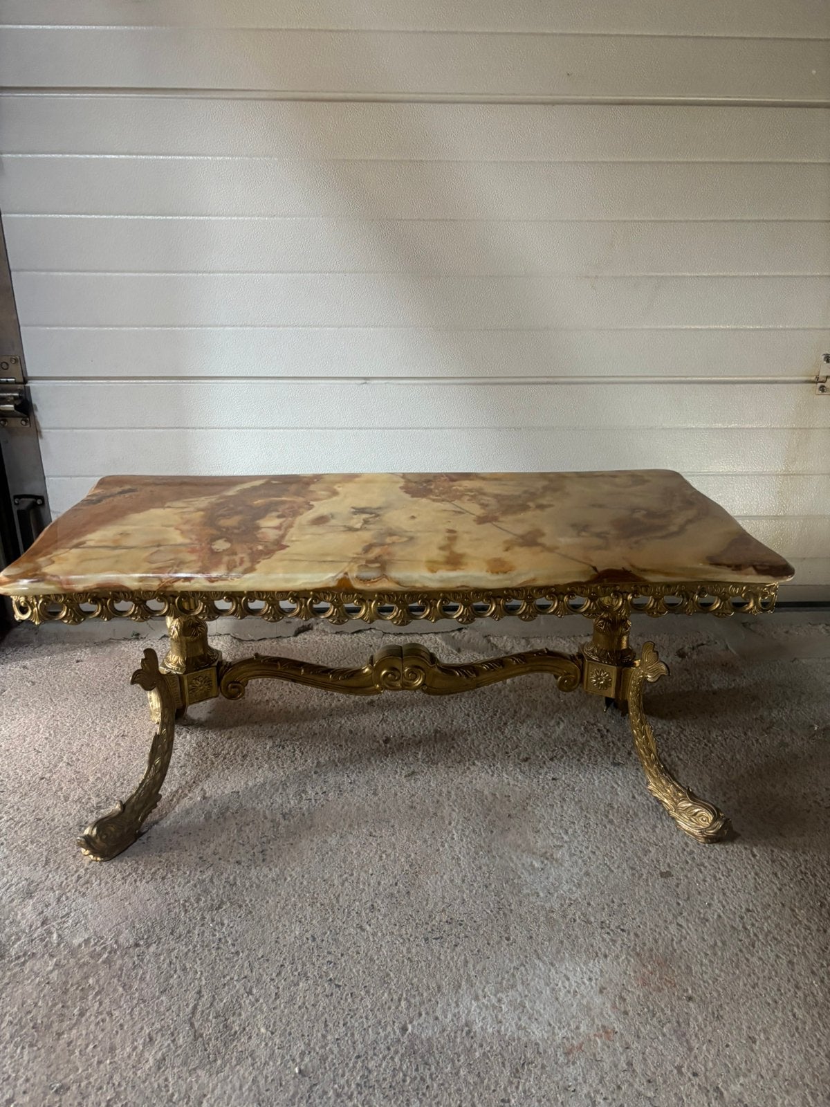 Salontafel koper en marmer., Huis en Inrichting, Ophalen
