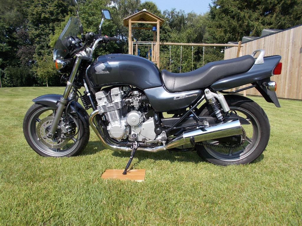 Honda CB750 Sevenfifty, Motoren, Motoren | Honda, Particulier, Naked bike, meer dan 35 kW, 4 cilinders, Ophalen