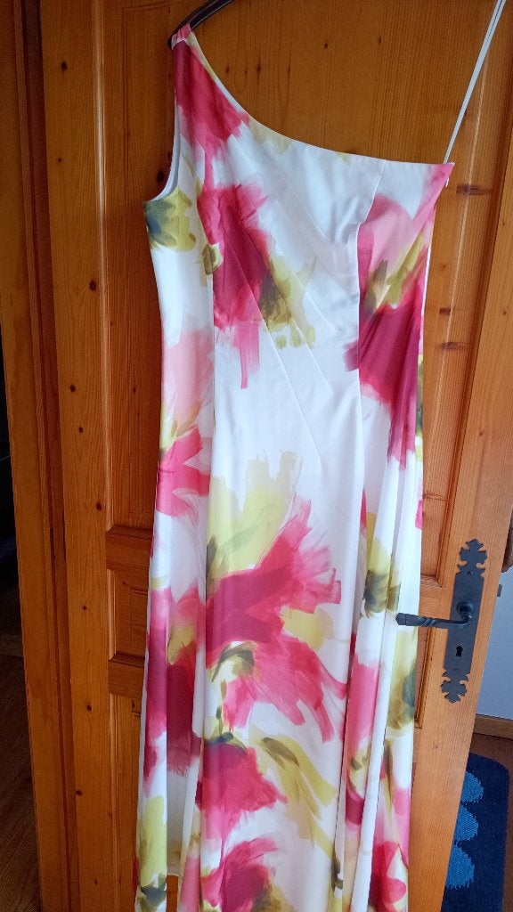 Lange off-shoulder feestjurk Steps maat 40, Maat 38/40 (M), Wit, Cocktailjurk, Ophalen of Verzenden