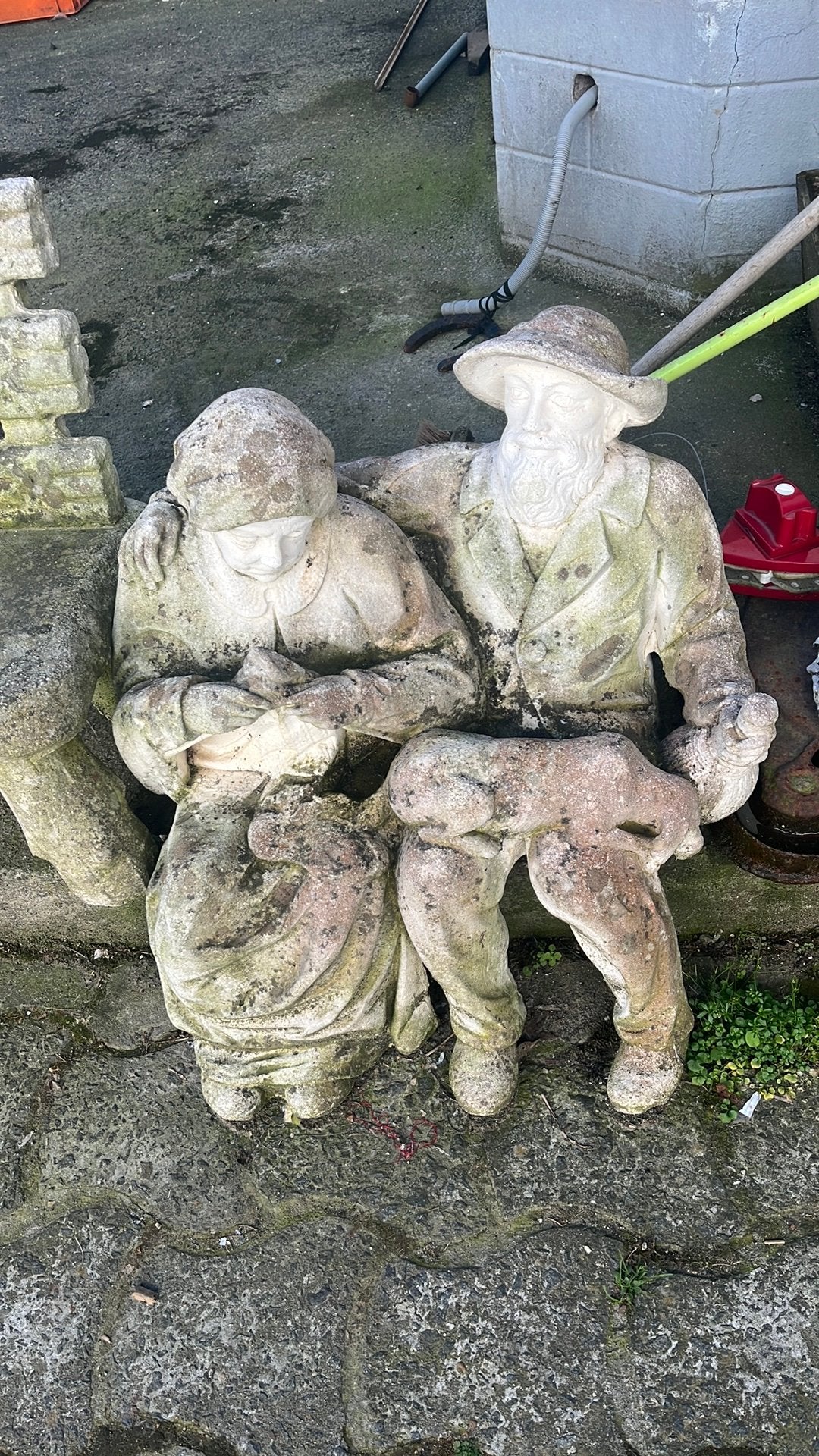Couple sur un banc, Enlèvement, Comme neuf, Pierre, Autres types