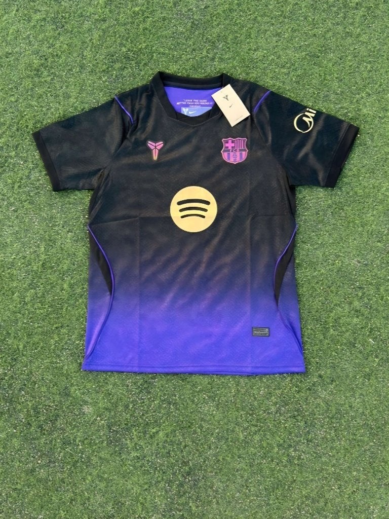 FC Barcelona X Kobe Bryant, Vêtements | Hommes, Vêtements de sport, Nike, Taille 48/50 (M), Noir, Envoi