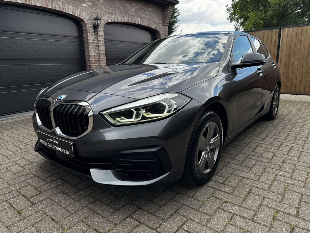 BMW 1 Serie 118 | FULL LED | NAVI | CARPLAY | PDC | DUAL AUT, 100 kW, Gebruikt, 136 pk, 1365 kg