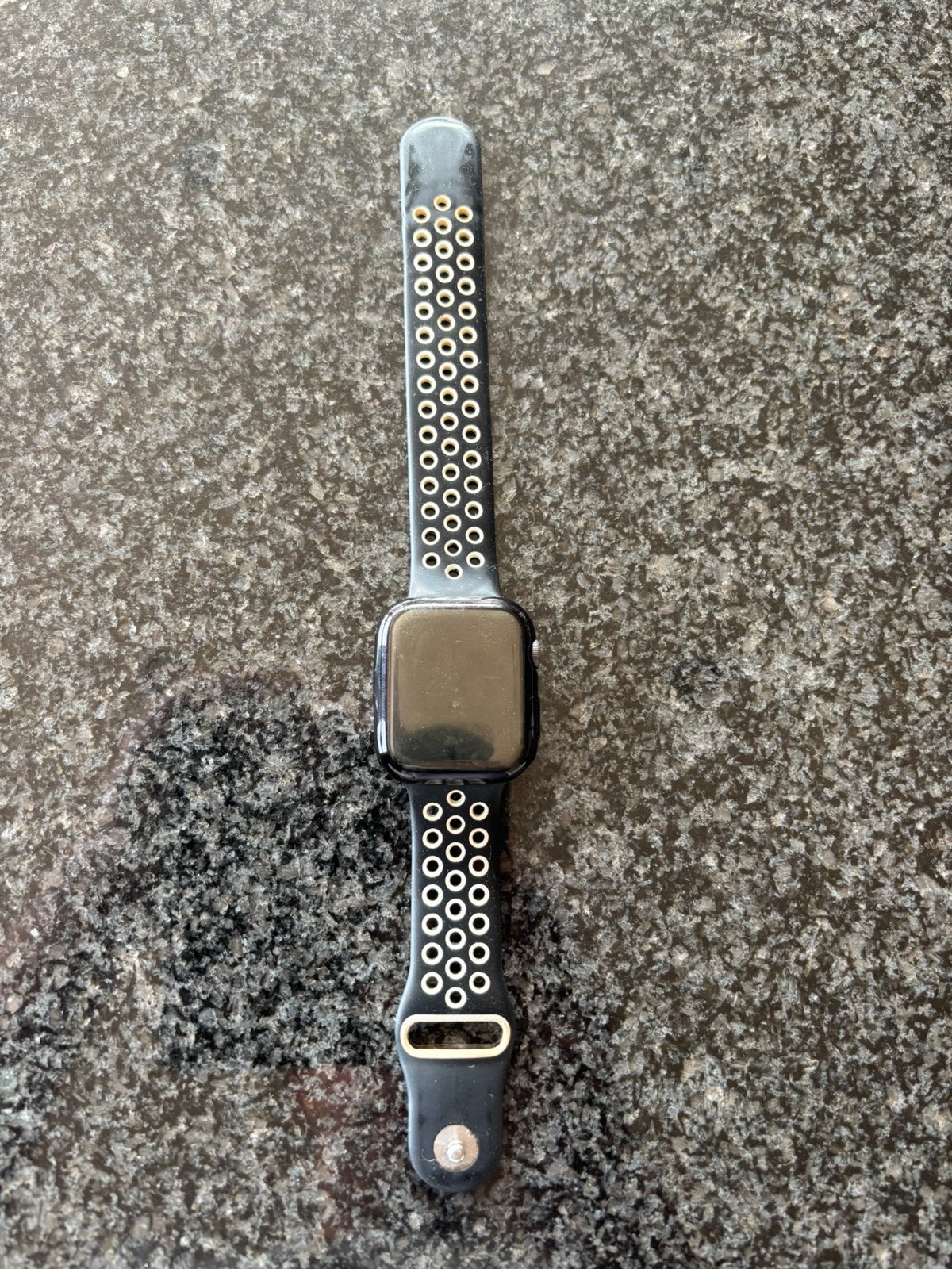 Apple Watch serie 4 44mm, Enlèvement, Utilisé, Noir, IOS