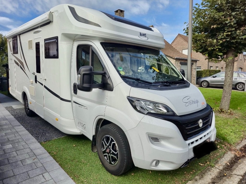 Mobilhome McLouis Sovereign 470G (bj 2023), Caravans en Kamperen, Automaat, Ringverwarming, Fiat, 7 tot 8 meter