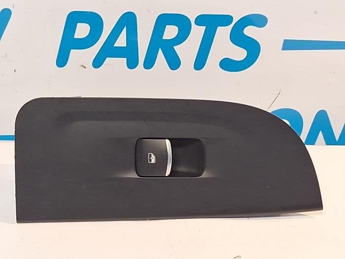 Commutateur vitre électrique d'un Alfa Romeo Giulia, Autos : Pièces & Accessoires, -, 3 mois de garantie, Utilisé, Alfa Romeo