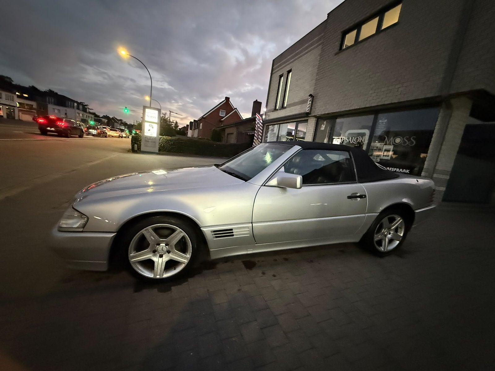 Voiture classique Mercedes SL 300-24 R129, Autos, Achat, Cabriolet, Mercedes-Benz, Automatique