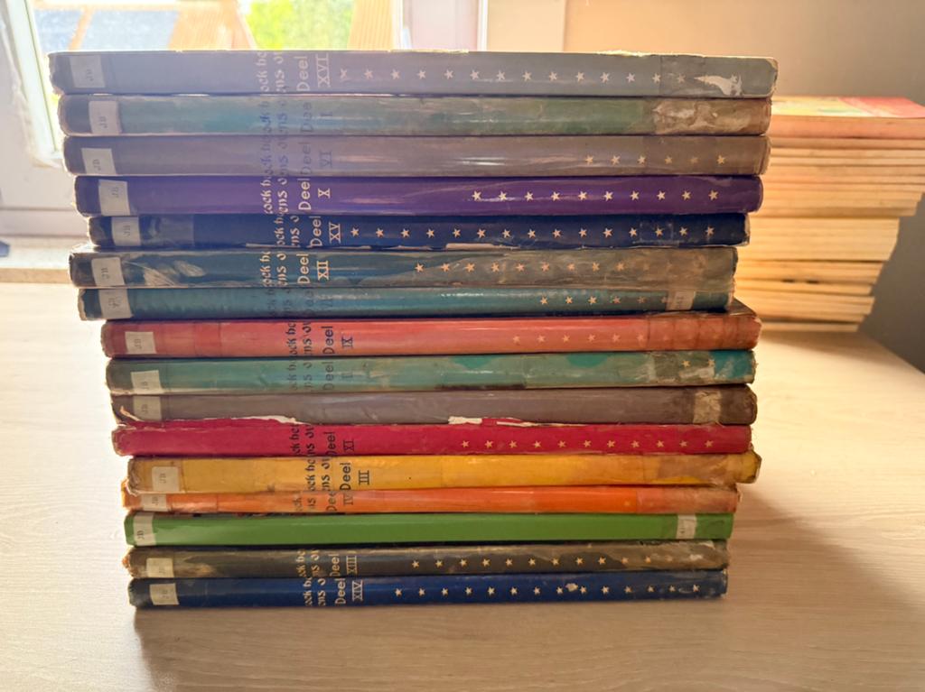 Zoek het eens op - boeken, Ophalen of Verzenden, Gelezen