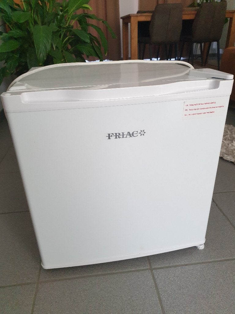 Diepvriezer Friac nieuwe staat!, Congélateur, Classe énergétique A ou plus économe, Comme neuf, Enlèvement