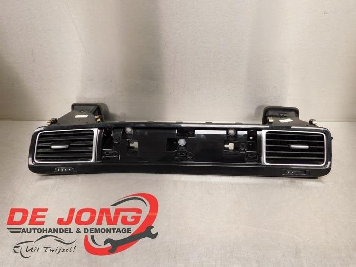 Grille aération tableau de bord d'un Volkswagen Touareg, Volkswagen, -, 3 mois de garantie, Utilisé