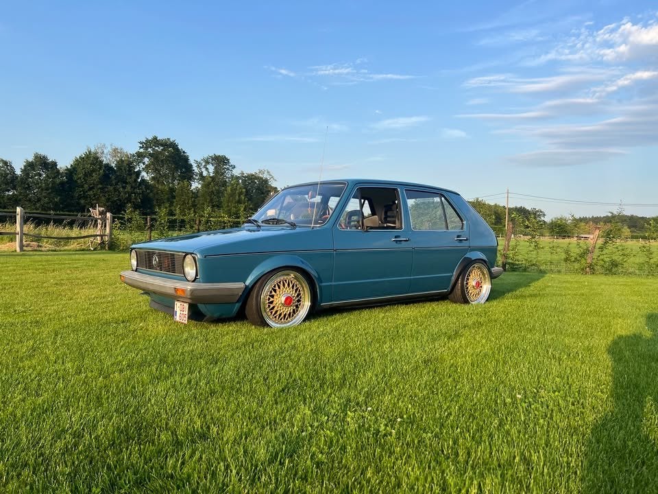 VW Golf Mk1 1.5 CL 1983 (benzine), Auto's, Voorwielaandrijving, Zwart, Blauw, Leder