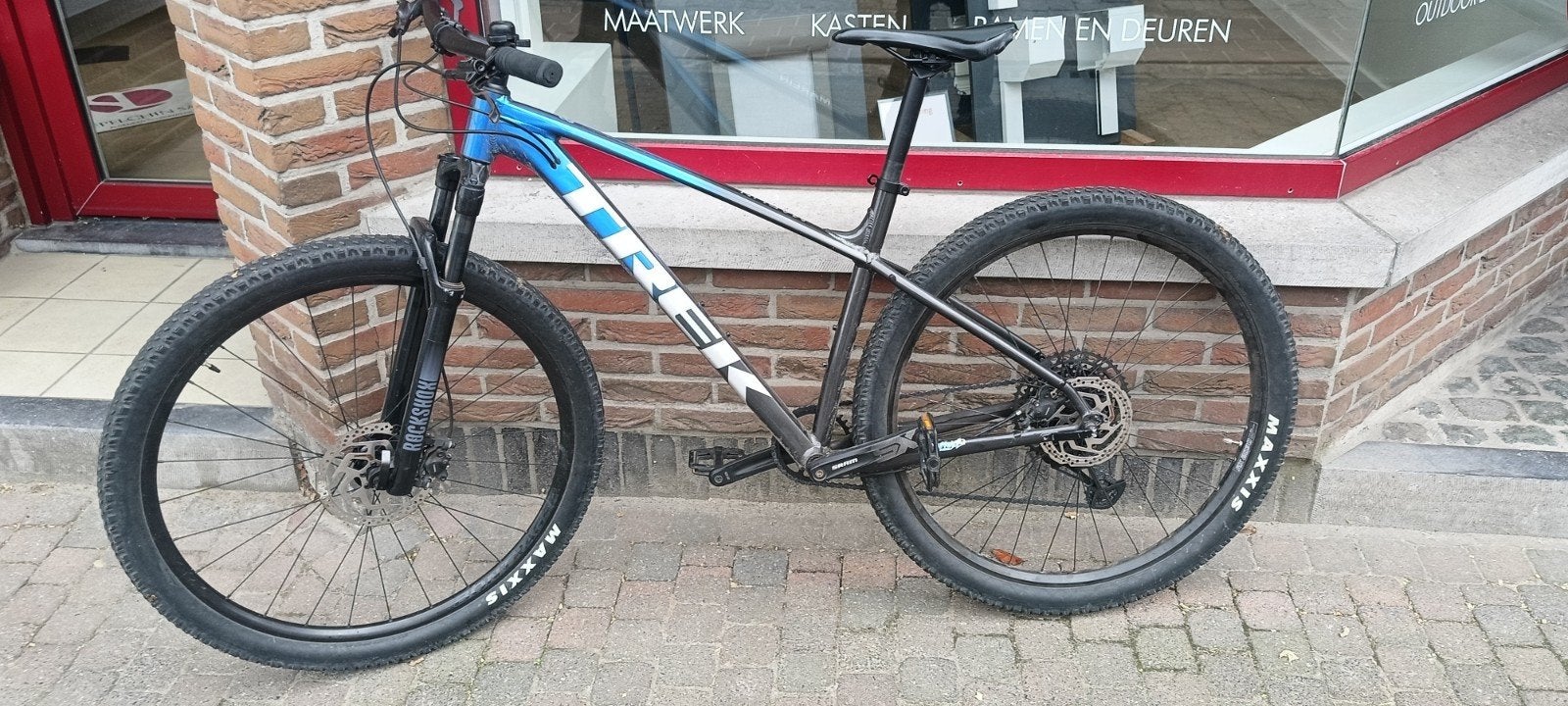 Trek Marlin 8 Maat M/L. 2 de generatie., Ophalen of Verzenden, Trek