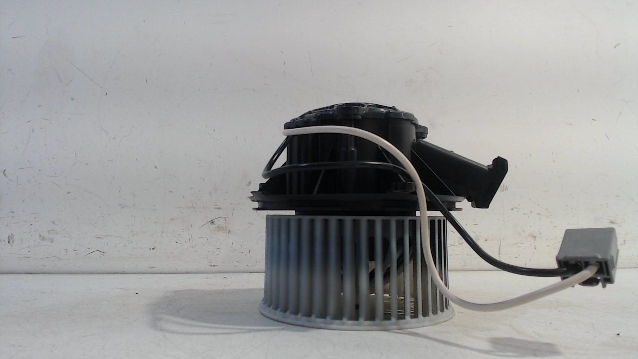 Kachel ventilator motor Opel Zafira, Onderdelen@venauto.nl, Van der Ven Autorecycling B.V., Ettenseweg 76, 4706 PB Roosendaal, The Netherlands