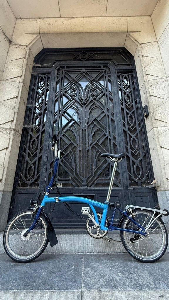 Brompton H6R bleu 6 vitesses lumière en excellent état, Vitesses, Frein sur jante, Brompton, Comme neuf