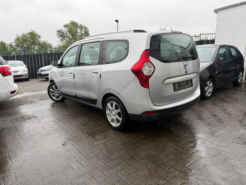 Dacia Lodgy 1.2 TCe Prestige—7zitplaatsen—Leder — Benzine, Auto's, Dacia, Voorwielaandrijving, Euro 5, Monovolume, 4 cilinders