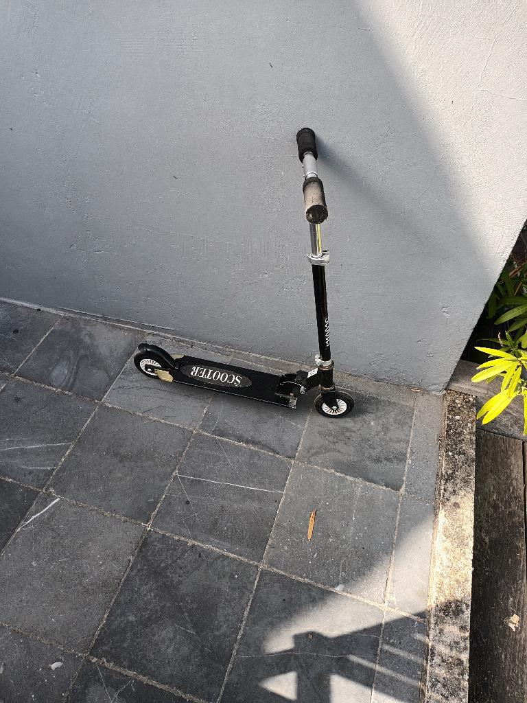 Step kind vanaf 8 jaar tot 12 jaar, Fietsen en Brommers, Ophalen, Gebruikt, Gewone step, EScooter
