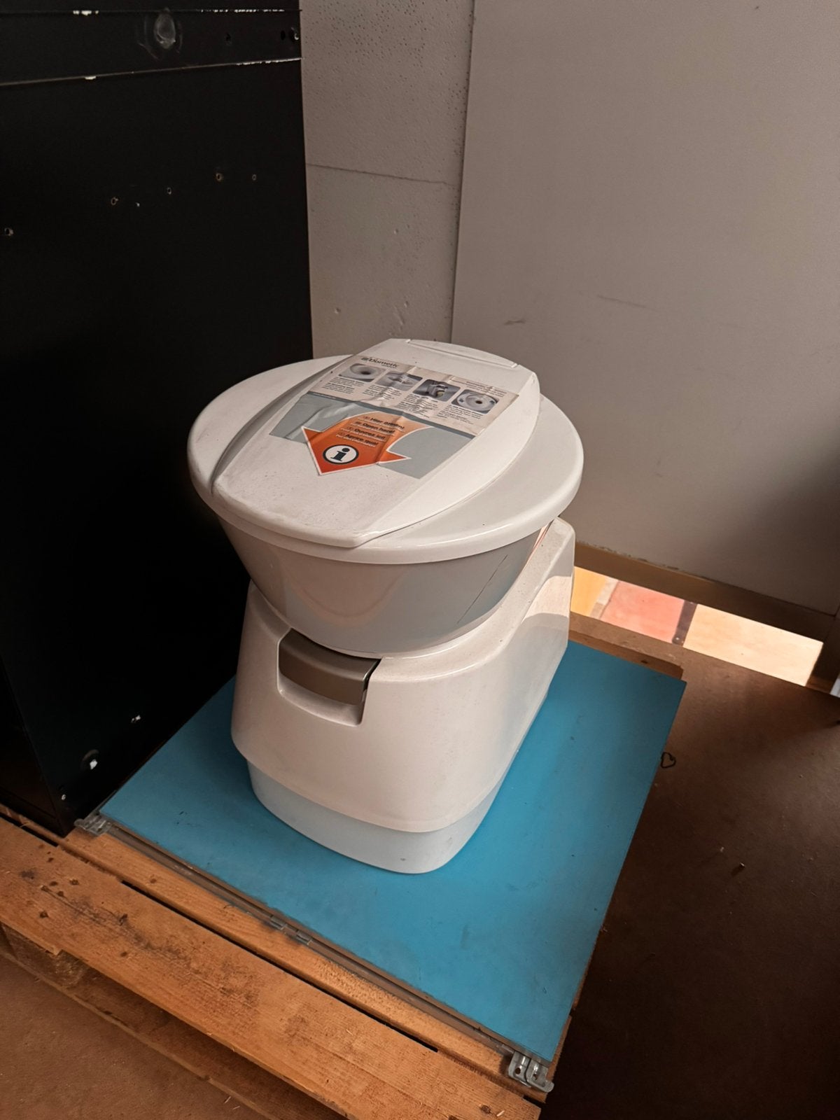 Chemisch toilet (nooit gebruikt), Caravans en Kamperen, Ophalen, Nieuw