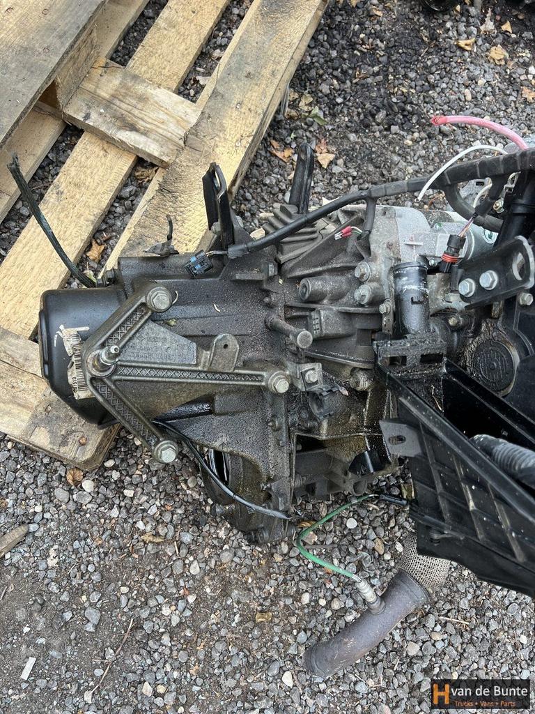 Versnellingsbak Renault clio 2 code:JB1513, Renault, -, Utilisé, -