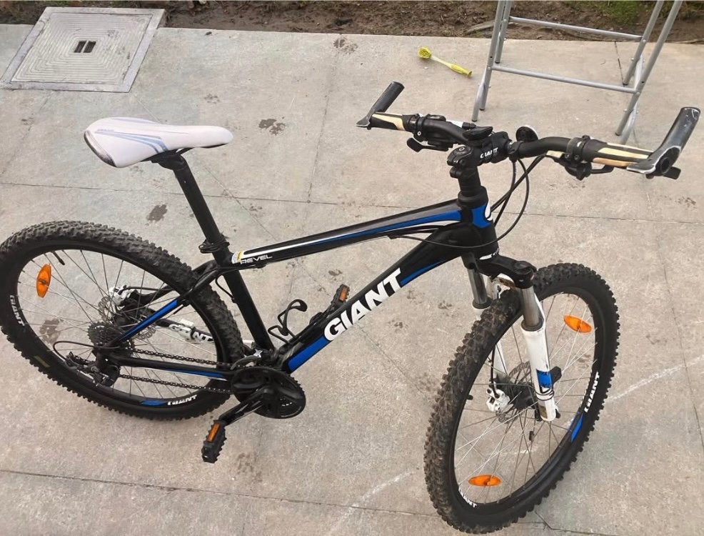 VTt Giant taille S  + 1 jeux de jante (av/ar) et pneus route, Vélos & Vélomoteurs, Enlèvement, Comme neuf, Giant
