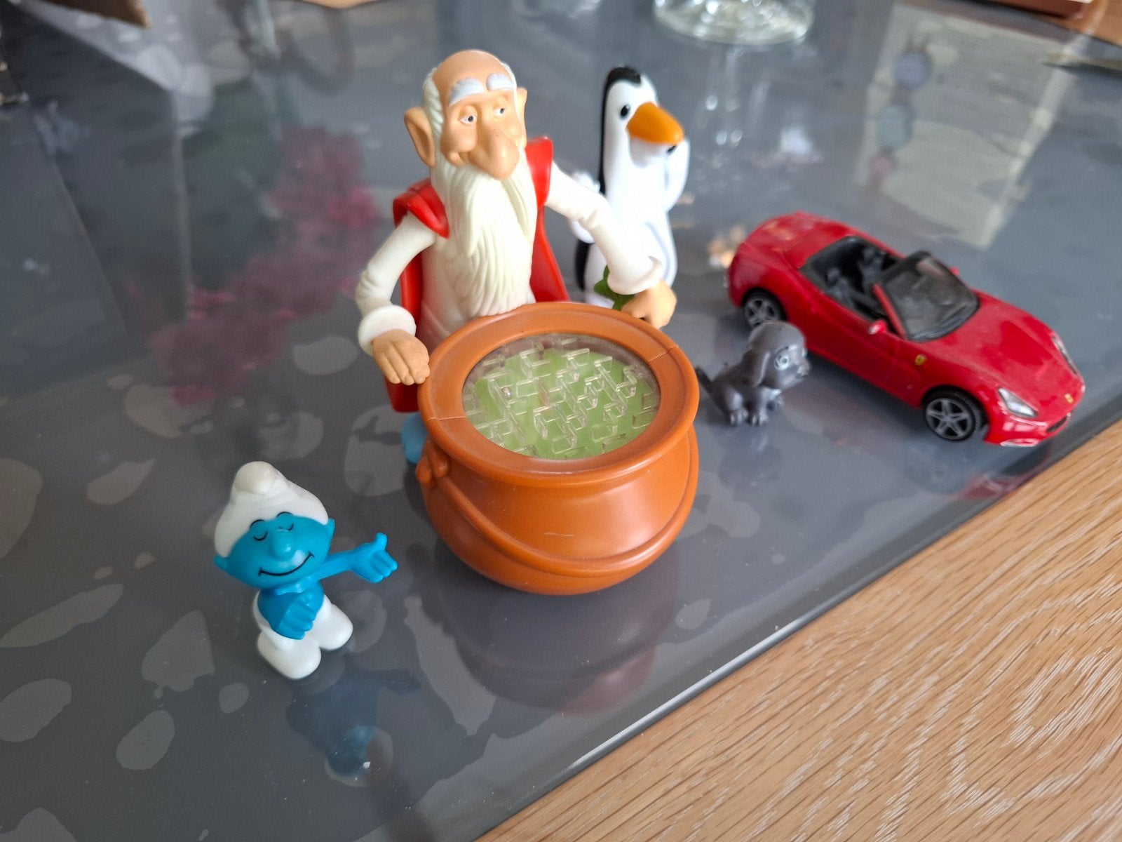 Divers figurines et auto Ferrari, Collections