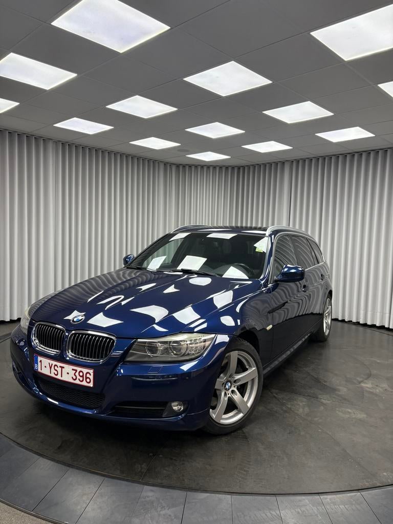 BMW 325d Touring Automaat | Panodak | Leder | Navi Pro|, Auto's, Automaat, Euro 5, Achterwielaandrijving, Zwart