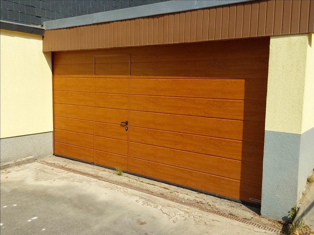 Porte de garage Hörmann avec porte de passage, Synthétique, Enlèvement, Utilisé, Autres types