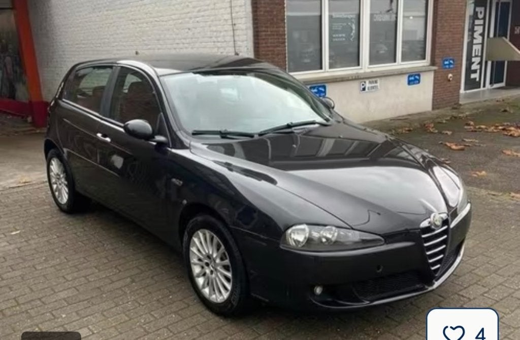 Alfa Romeo 147, Argent ou Gris, Achat, Boîte manuelle, 5 portes