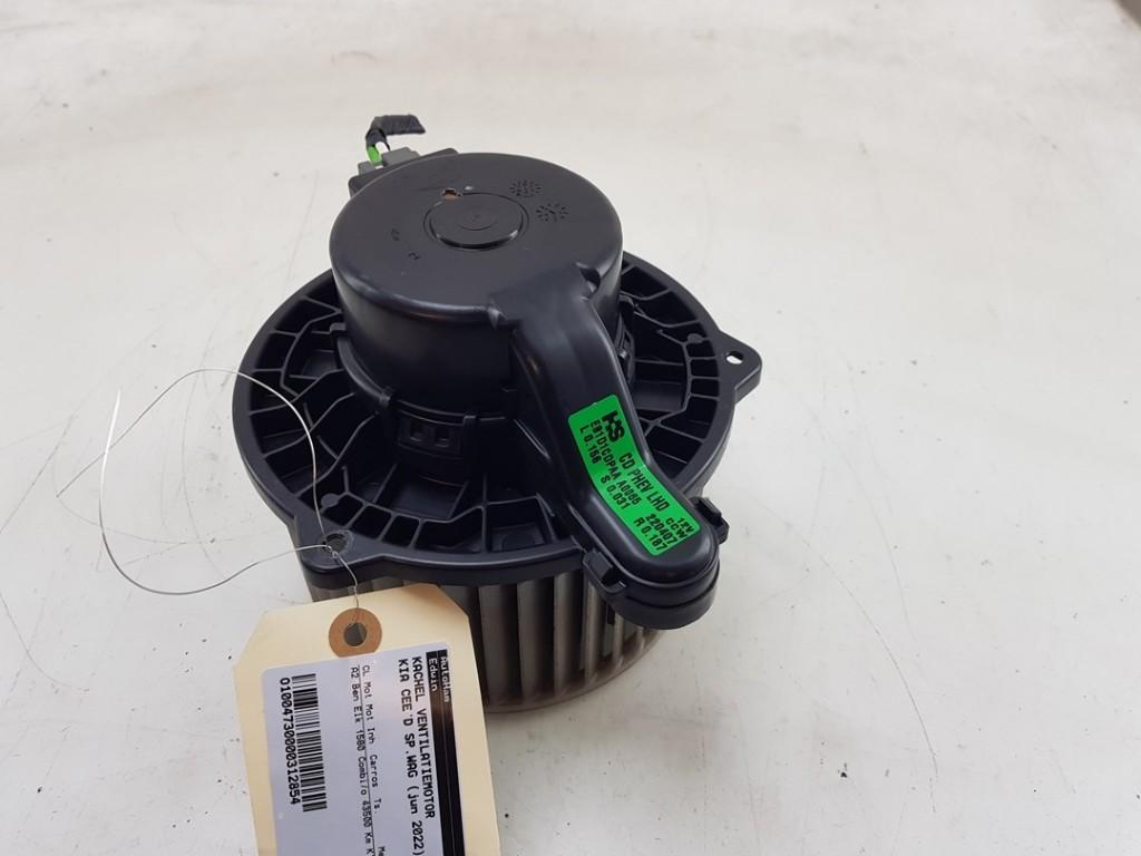KACHEL VENTILATORMOTOR Kia Ceed Sportswagon (CDF), Gebruikt, Kia