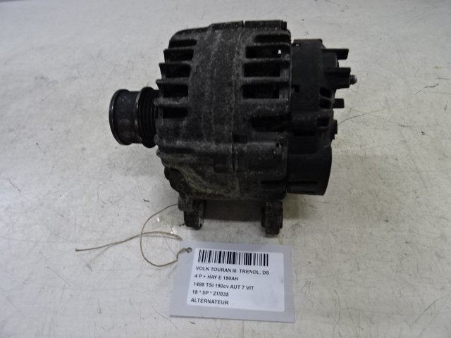 ALTERNATEUR Volkswagen Touran (5T1) (04E903015D), Volkswagen, Volkswagen AG, Utilisé, Kundenbetreuung@volkswagen.de
