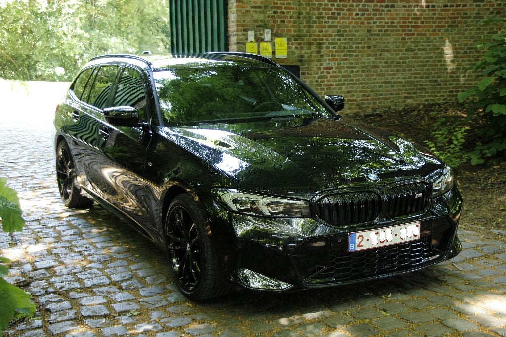 318i Euro 6e model 2024 - Full M pack 19 breedset bj 11-2023, Cuir, Achat, Euro 6, Phares entièrement LED