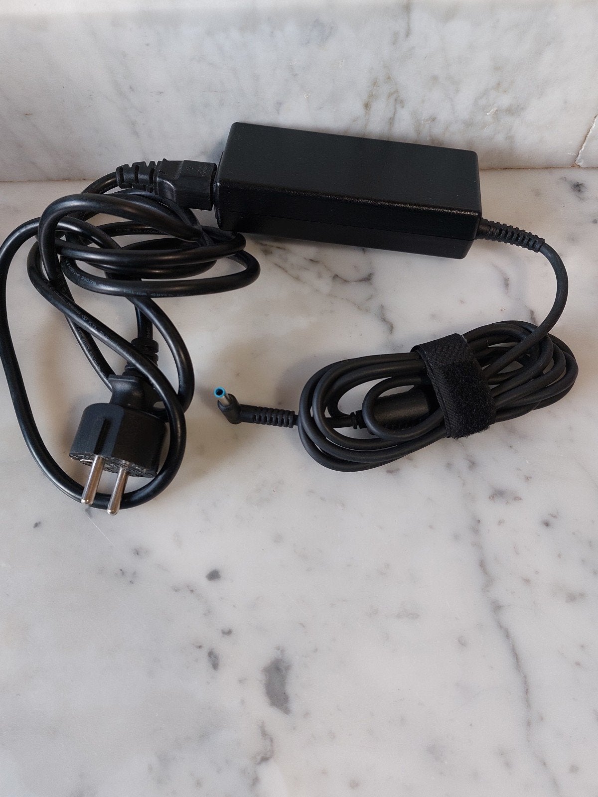 HP 90W laptopoplader Blauwe stekker, Computers en Software, Laptop-opladers