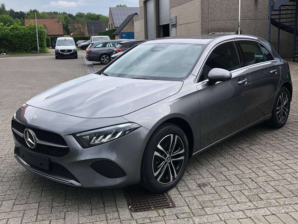 Mercedes-Benz A-Klasse 250 A 250 e Plugin-Hybrid 360  came, Auto's, Gebruikt, Zwart, 4 cilinders, 1505 kg