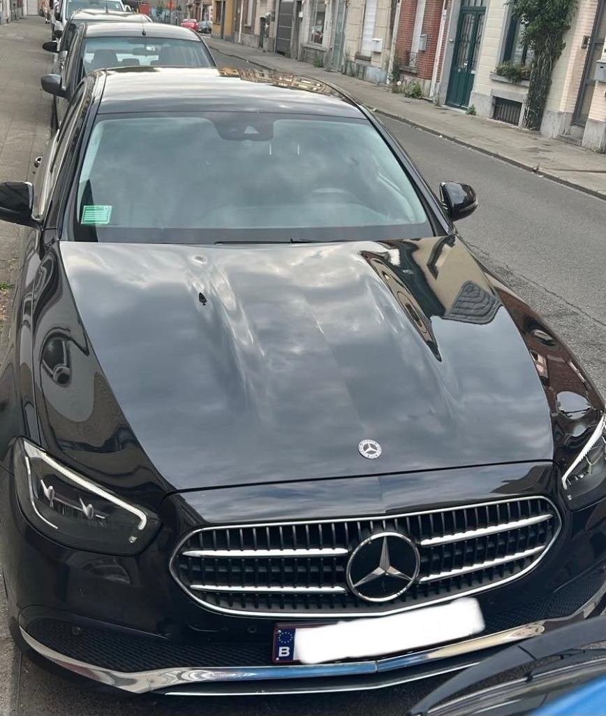 Mercedes-Benz E 300 4-Matic PHEV, Auto's, Automaat, 143 kW, Leder en Stof, Zwart